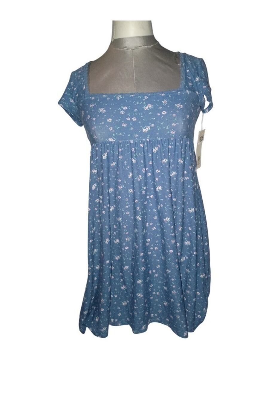 NWT Cottage Core Flowered Baby Doll square neck Pleats Dress Lace Small fairy